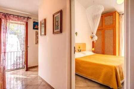 Gocce Villas - Sunshine Villa ماسّا لوبْرينسِ المظهر الخارجي الصورة