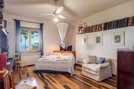 Gocce Villas - Sunshine Villa ماسّا لوبْرينسِ المظهر الخارجي الصورة